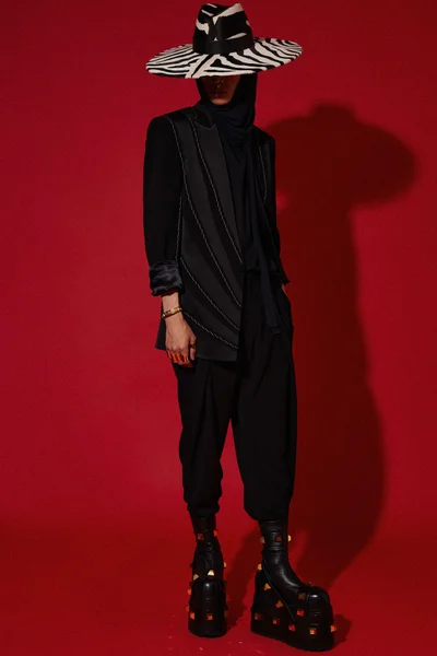 Look 27